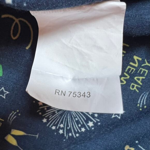 Simon Banks Shirt Mens Medium Button Up Happy New Year Print Party Holiday Blue - Picture 6 of 9